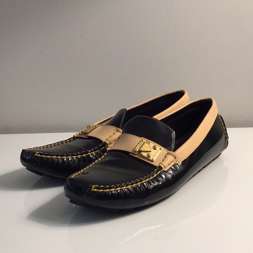 Louis Vuitton Authentic Size 40 EU (9.5 US) Black Patent Leather Loafers